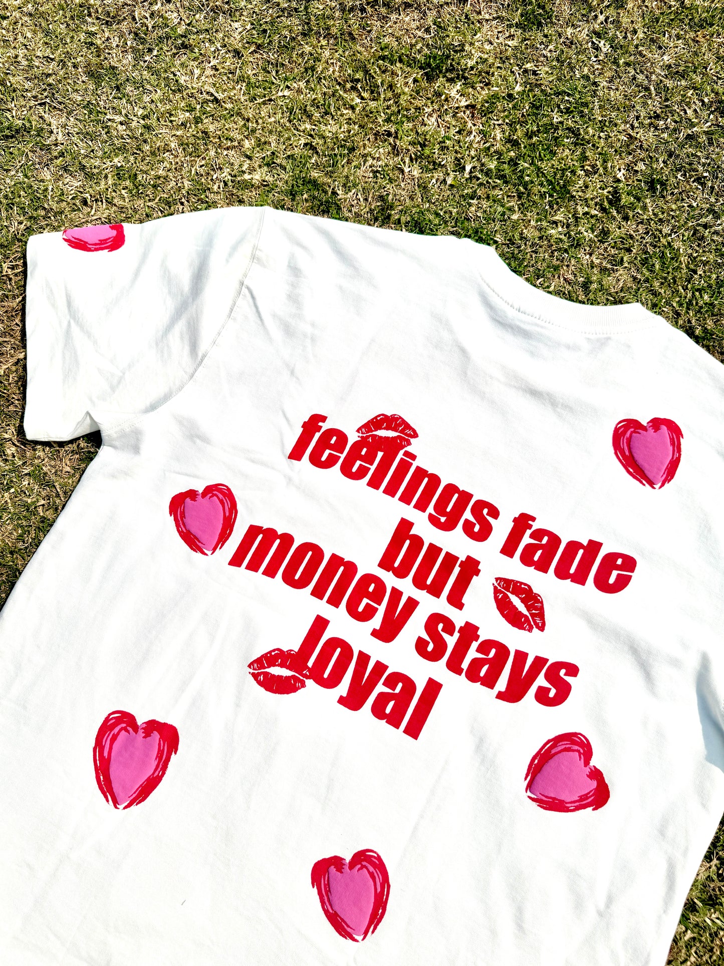 MONEY OVER EMOTIONS TEE